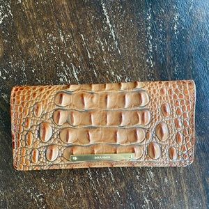 Brahmin Ady Wallet